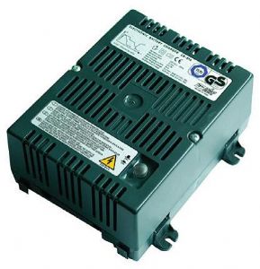 CFC 6032 CBE 10 Amp Charger